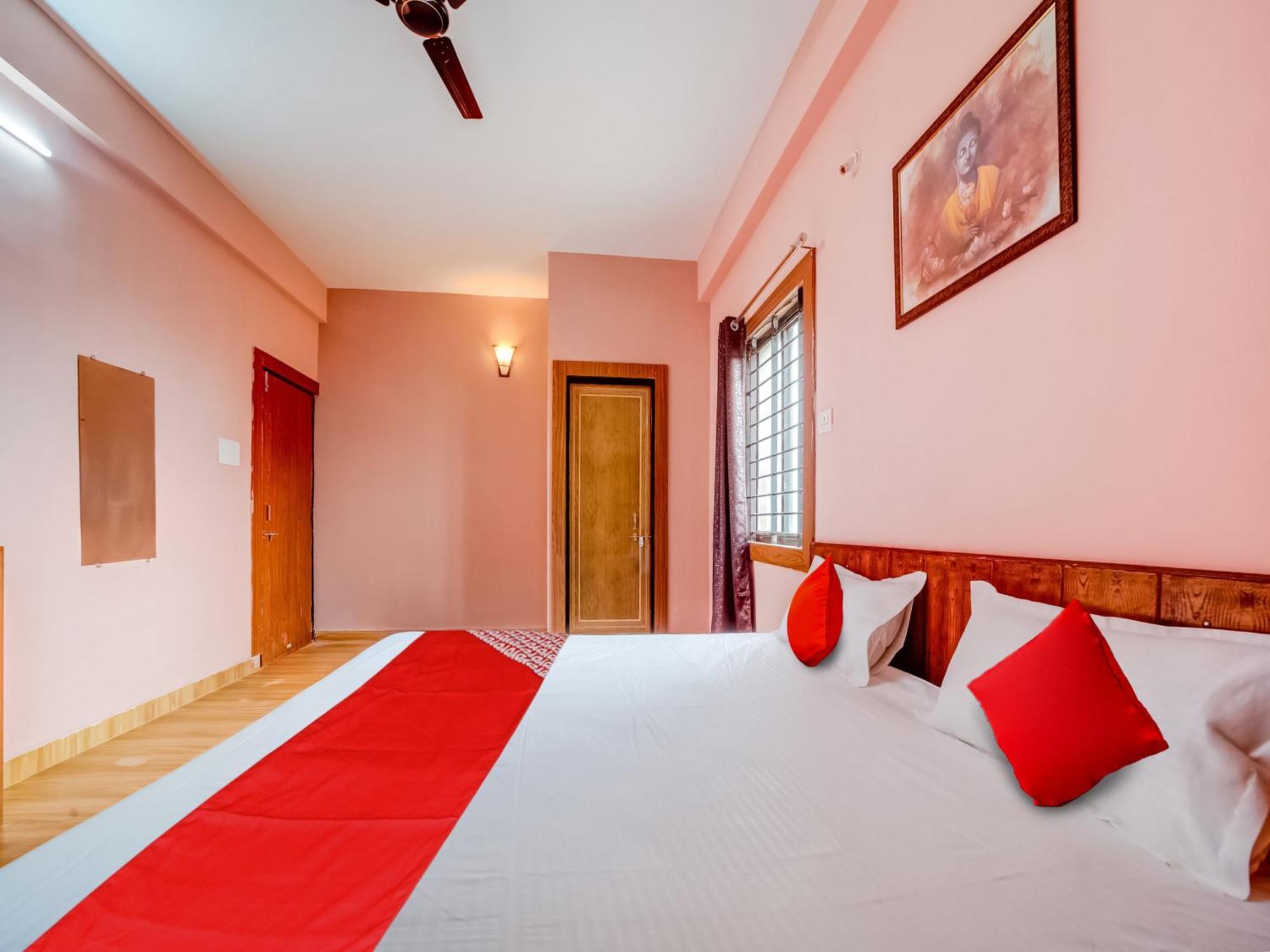 Hotel O Crown Square Бхопал Екстер'єр фото